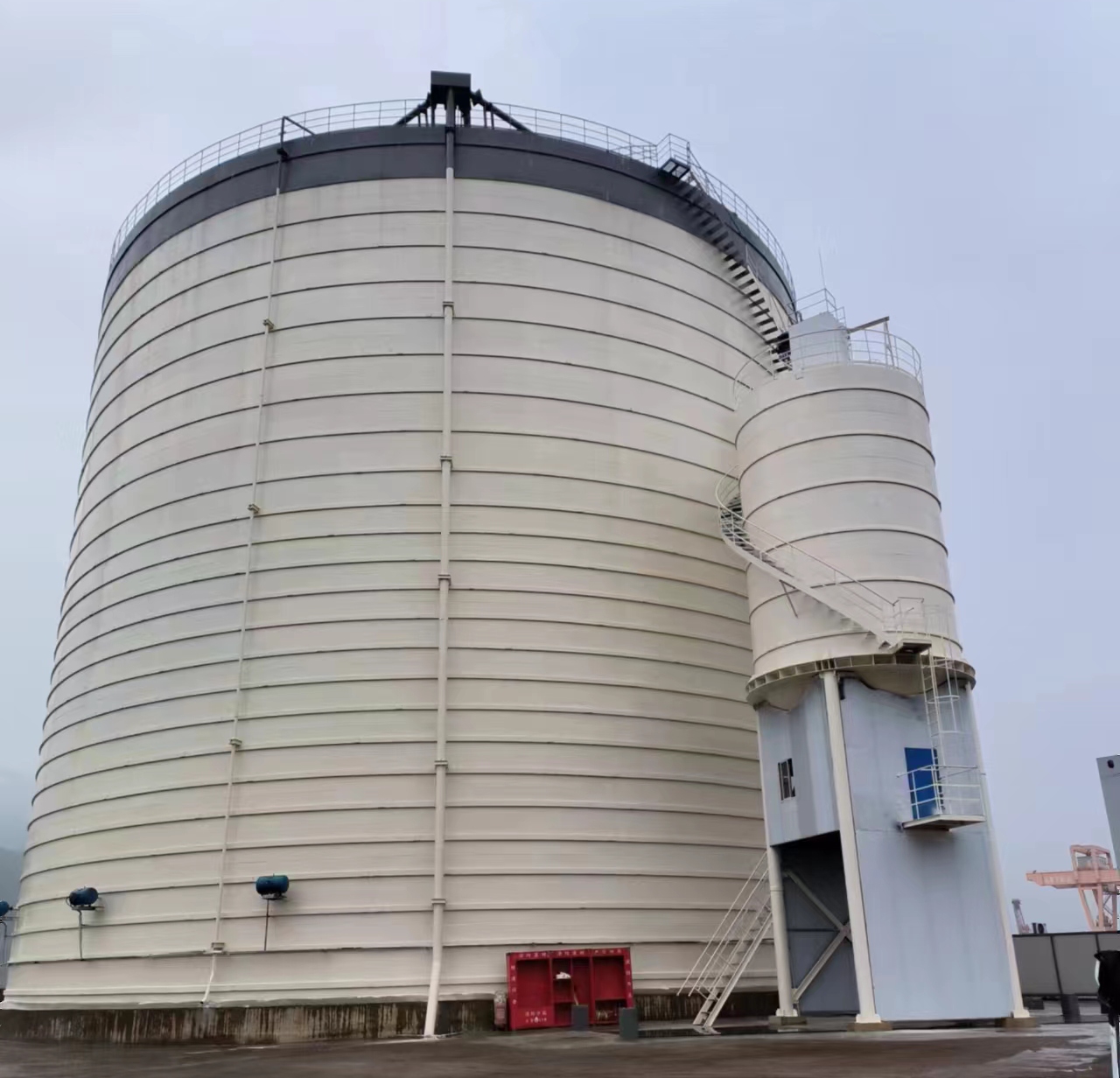 高台10万吨水泥钢板库